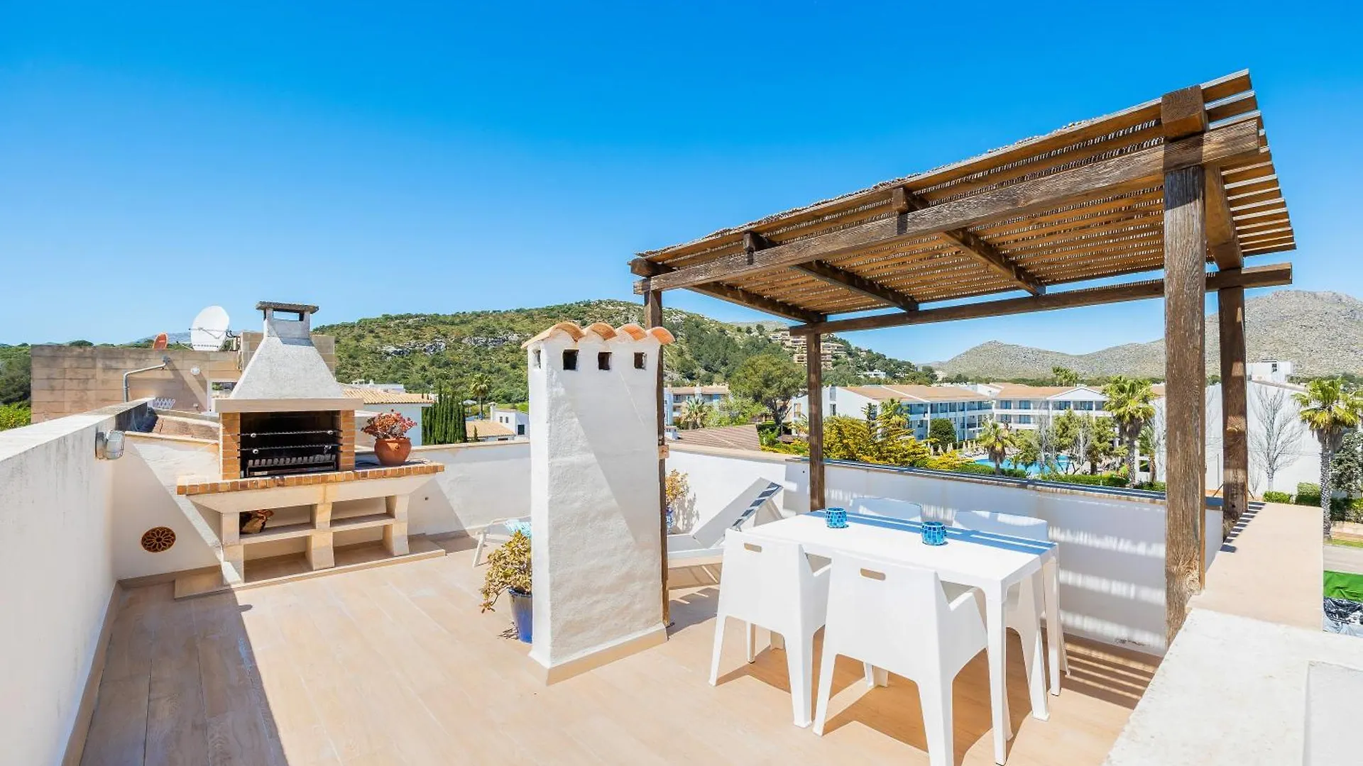 Apartmán La Plaza Port de Pollença 0*,  Španělsko